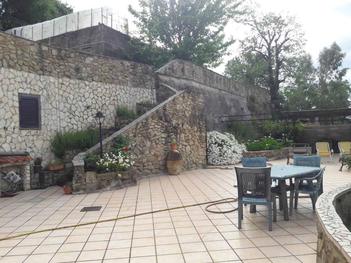 La Vecchia Fattoria Bed & Breakfast *